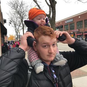 Meet your Posher, Dustin